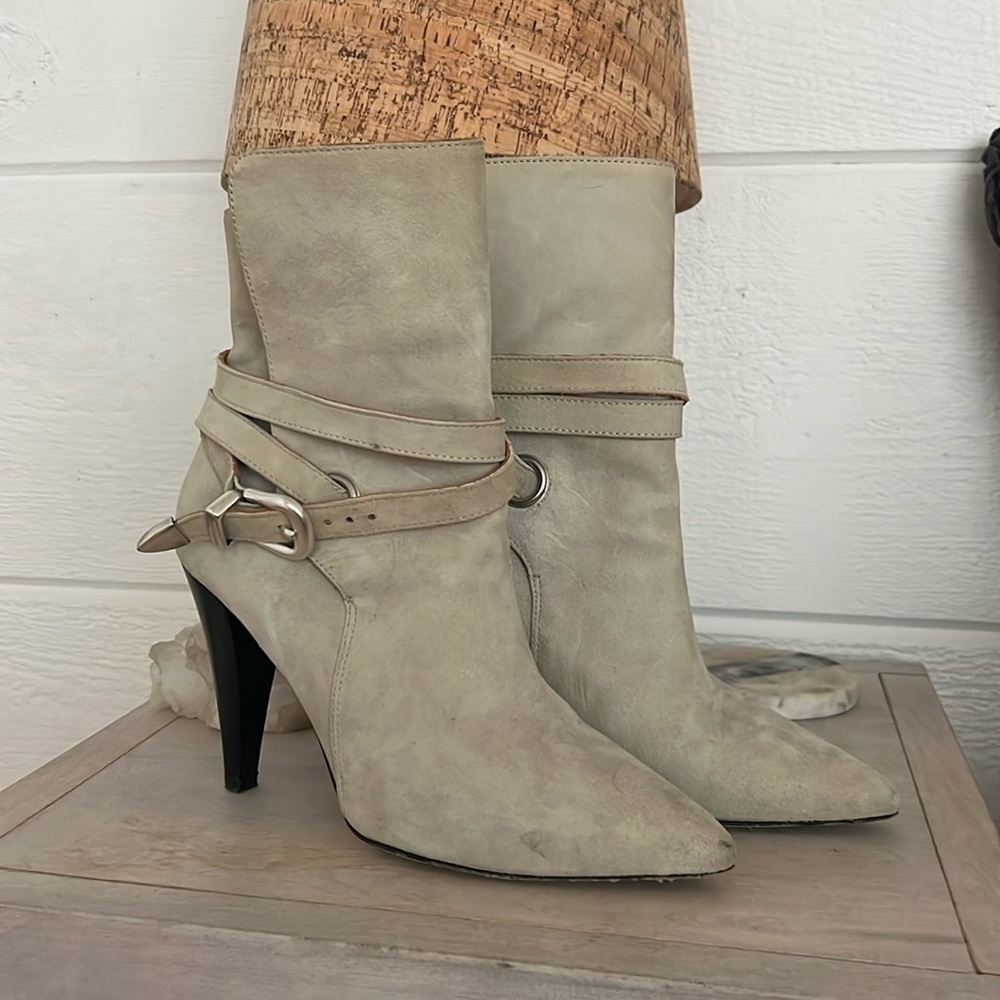 Iro booties 9